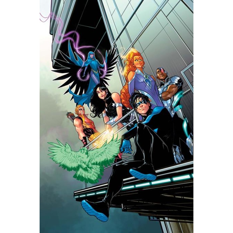 Titans #19  C David Baldeon Card Stock Var